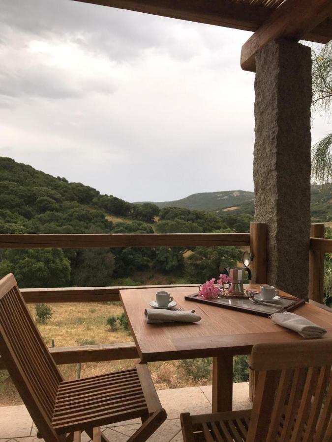 La Puntaccina Villa Aglientu Esterno foto
