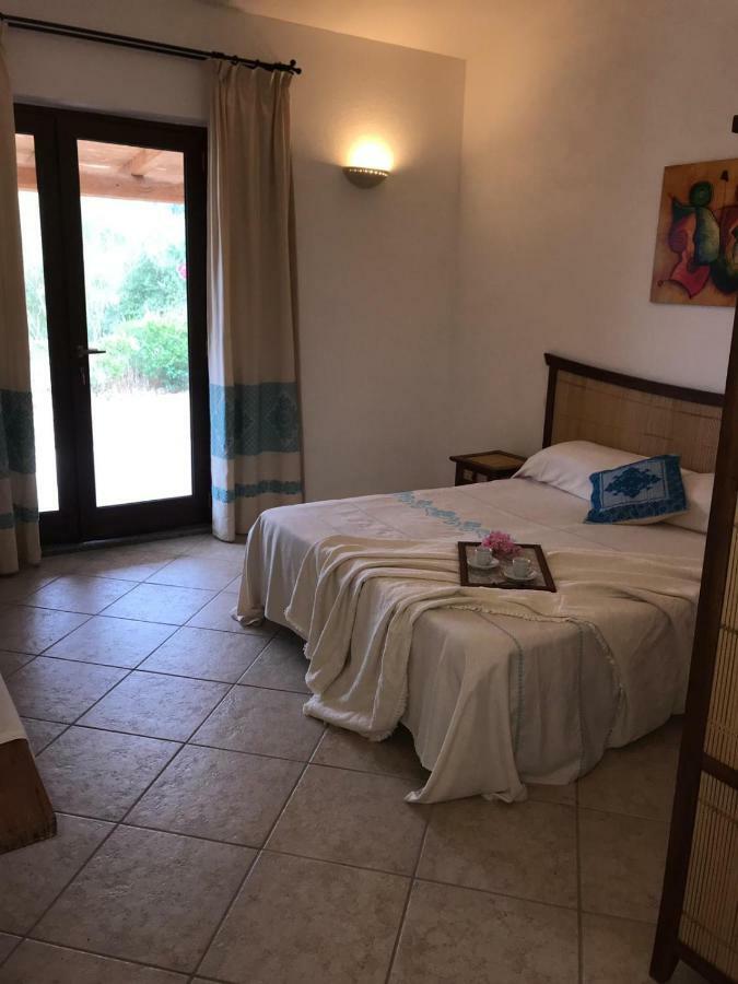 La Puntaccina Villa Aglientu Esterno foto